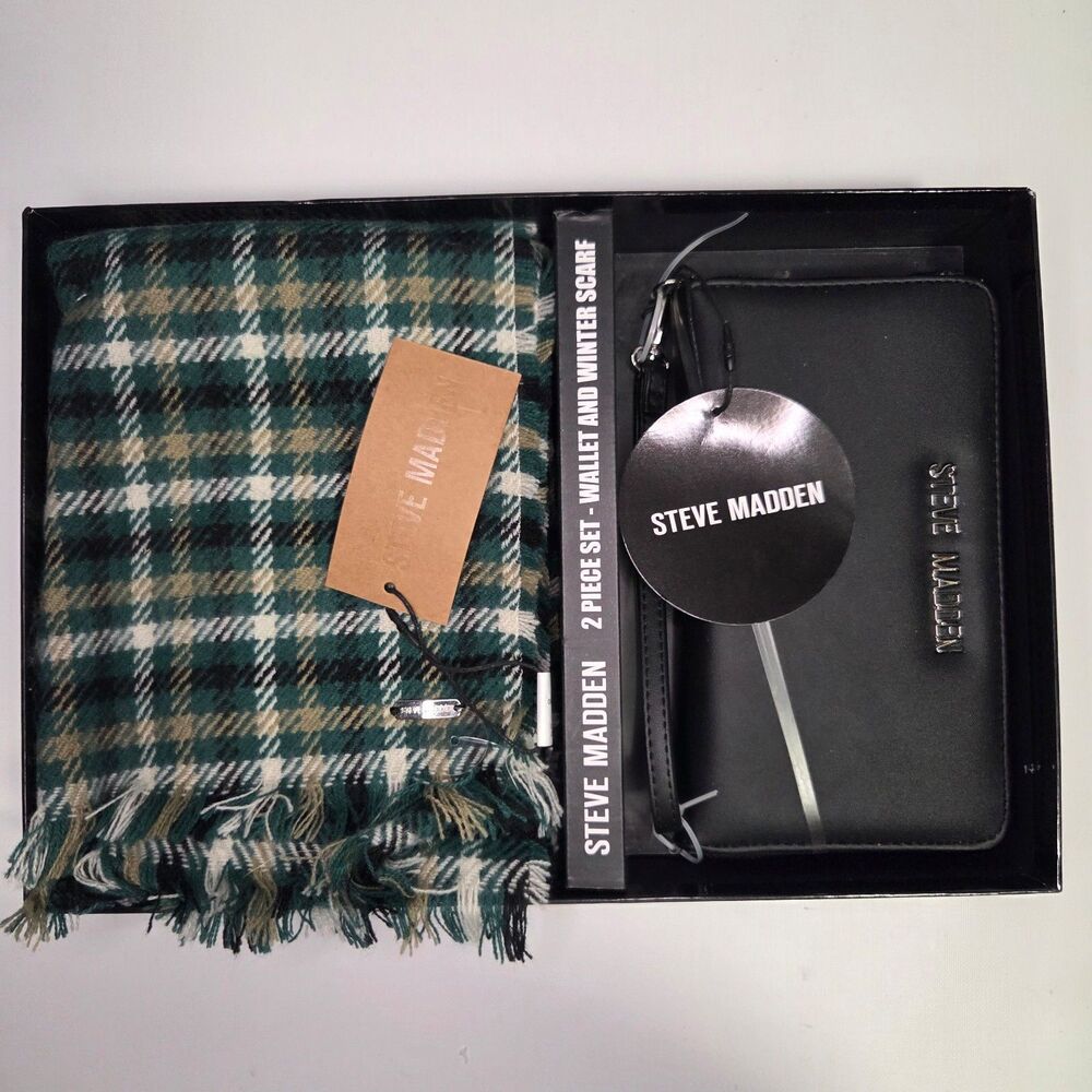 Steve Madden 2 Piece Set Black Wristlet Wallet and Winter Scarf NIB